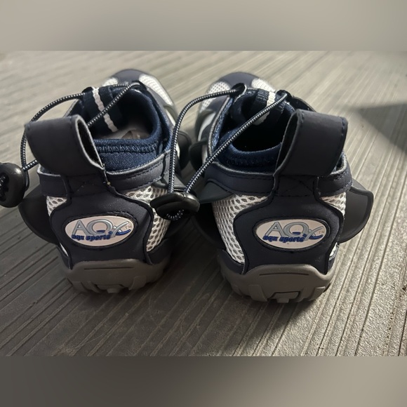 AQX Navy and White Mesh Sneakers - Picture 4 of 6